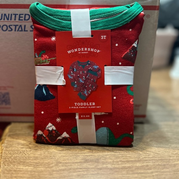 Wondershop Toddler Holiday Pajama Set - Red - Picture 1 of 2